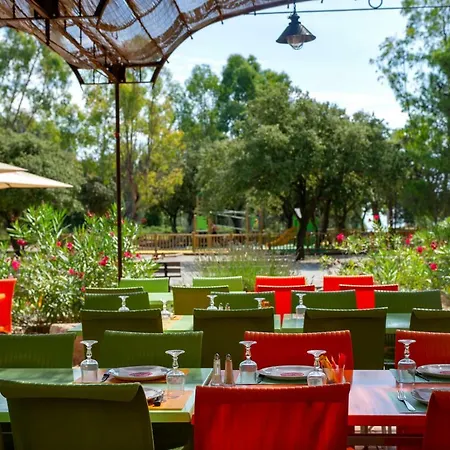 Курортный комплекс Vtf Le Castelet