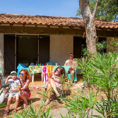 Vtf Le Castelet Сен-Глф