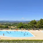 Vtf Le Castelet Θέρετρο