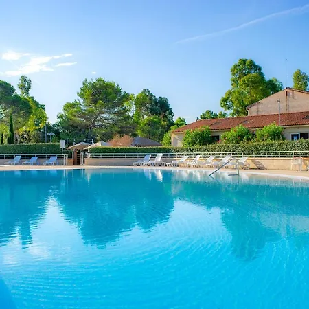Vtf Le Castelet Resort Saint Aygulf