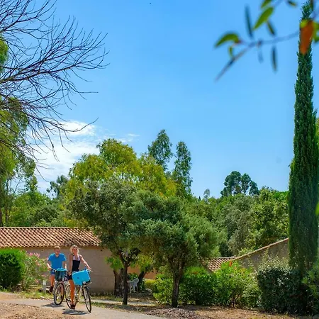 Vtf Le Castelet 3* Saint Aygulf